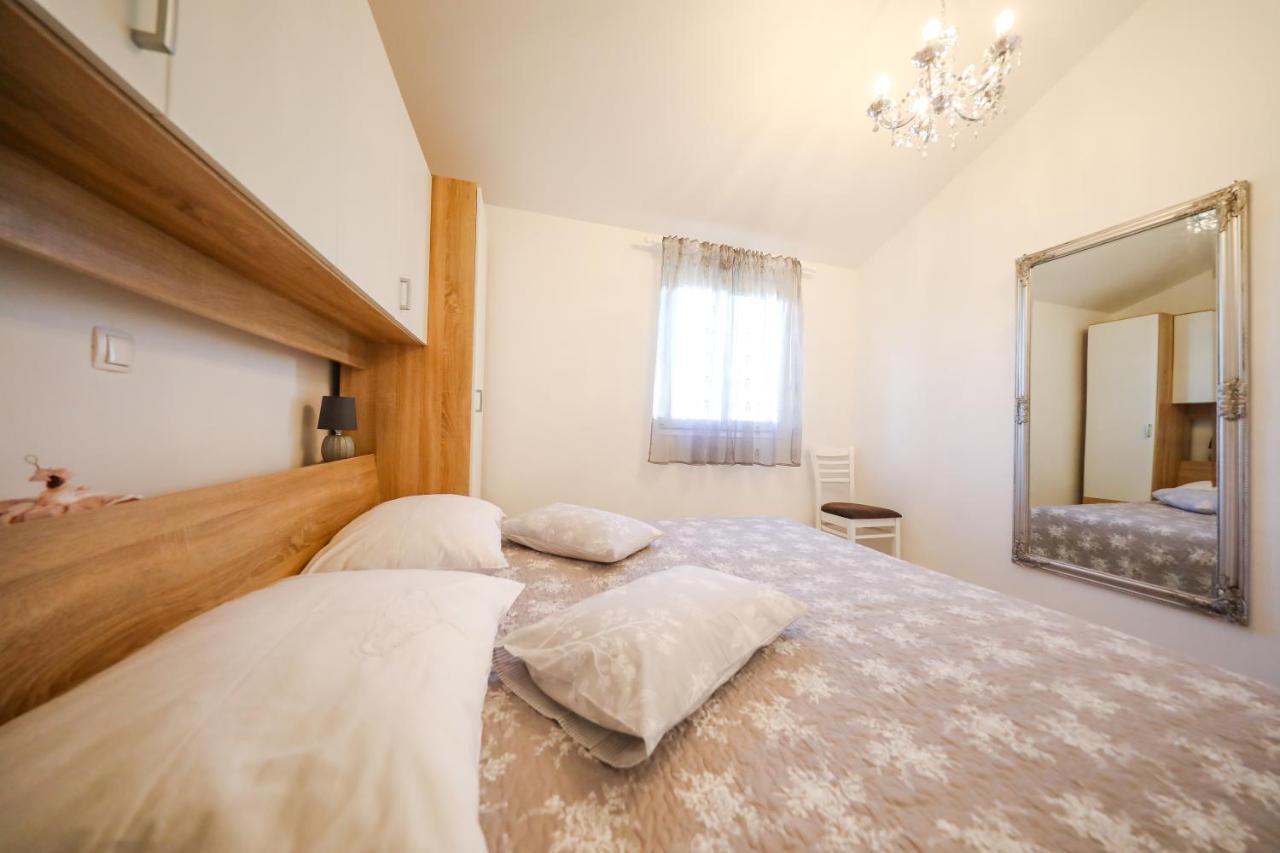 Holiday Home Ana Poljana  Dış mekan fotoğraf